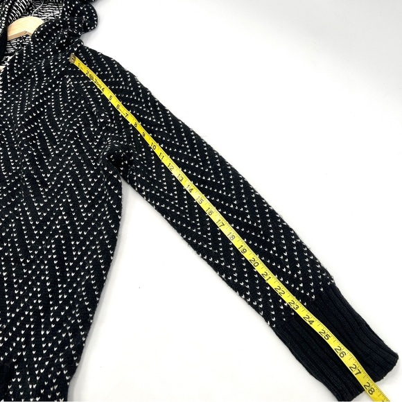 A NEW DAY Woman's Black & White Heart Knit Casual Long Line Cardigan Size L - Picture 15 of 15